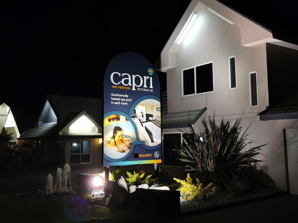 Capri On Fenton Motel Rotorua Kültér fotó